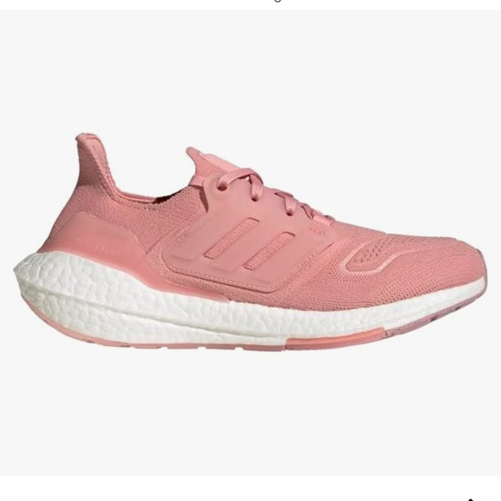 Adidas Women’s UltraBoost 22 'Wonder Mauve/Magic Mauve' - Size 6